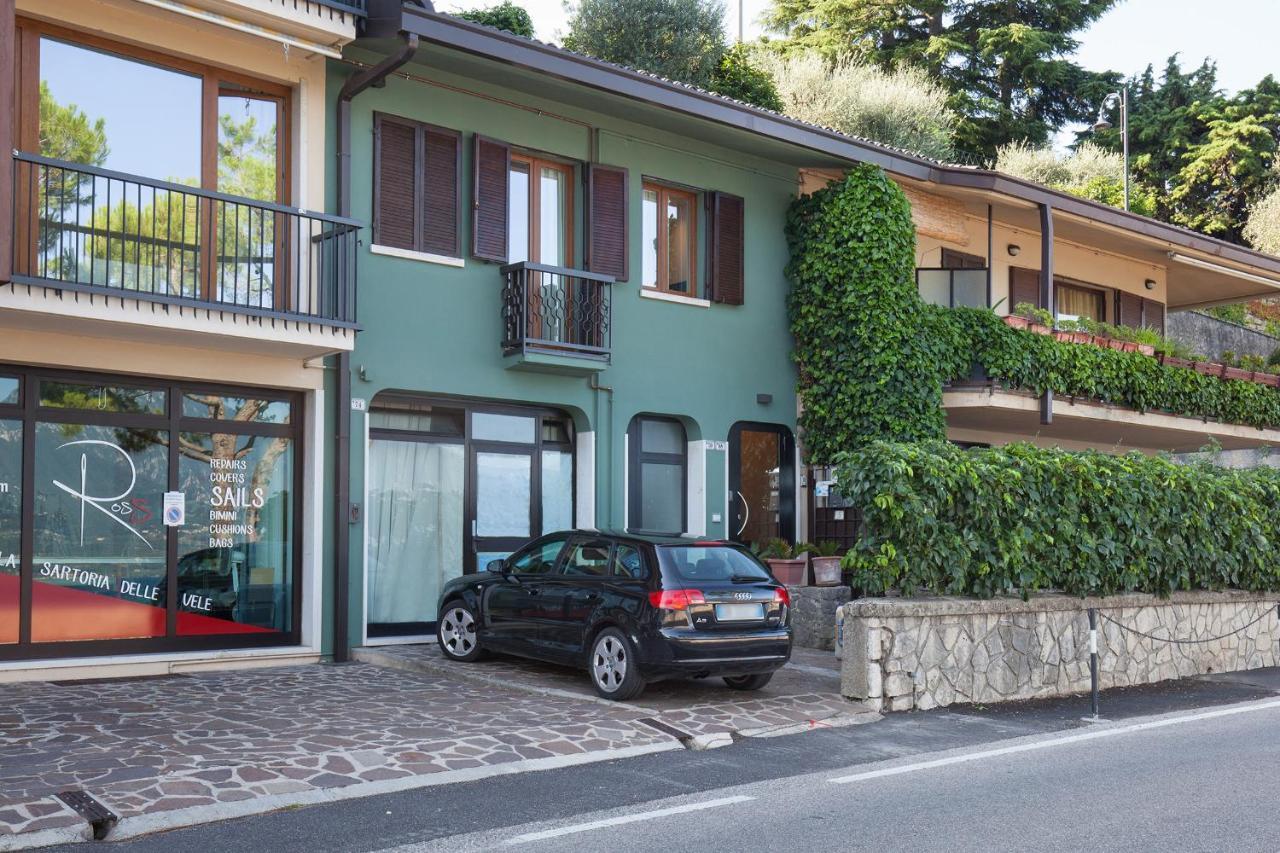 Apartment Verde Torri Del Benaco Exteriér fotografie